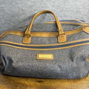 Vintage Monarch Luggage Duffle Bag Travel Carry-On Grey Tweed with Tan Trim